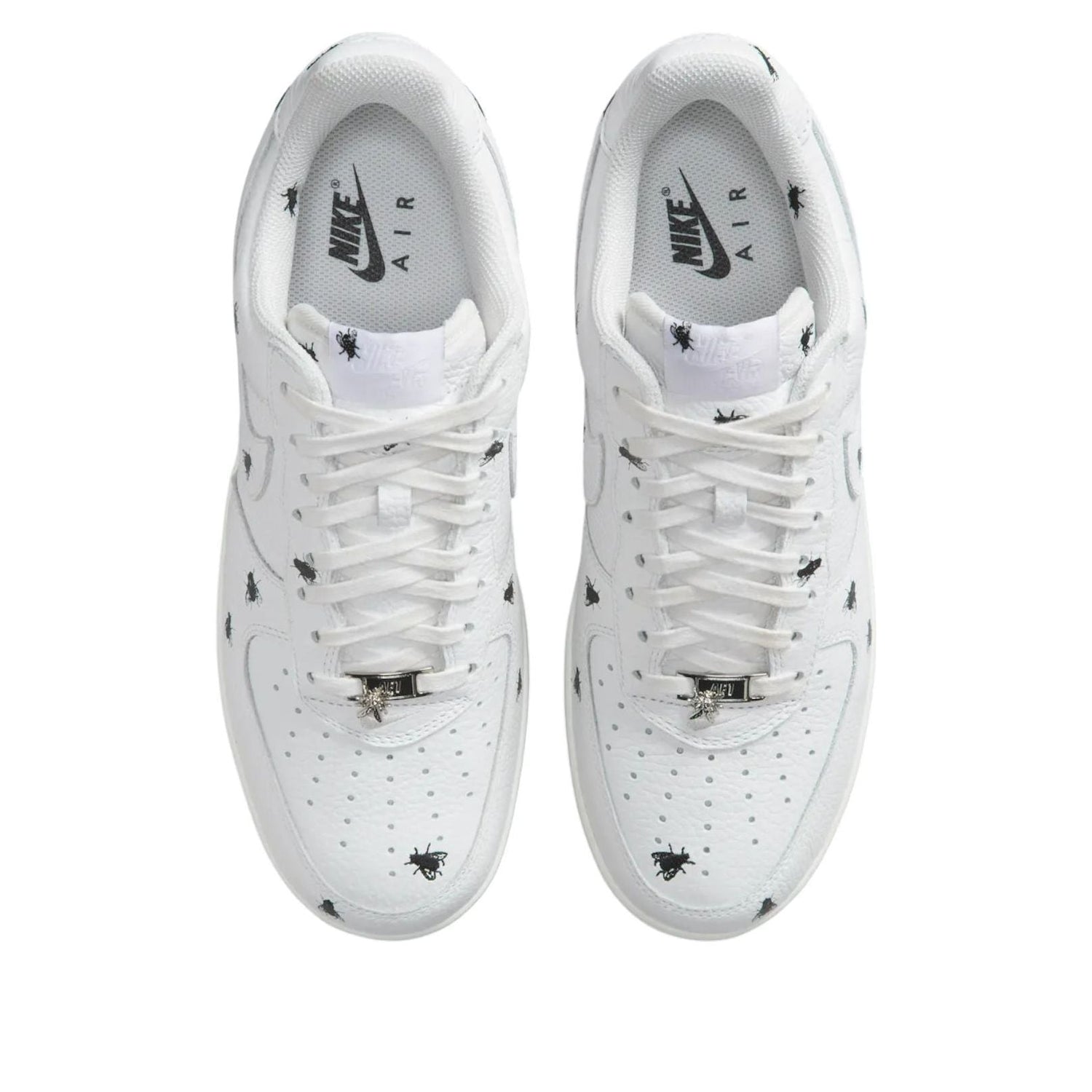 NikeAir Force 1 Low &