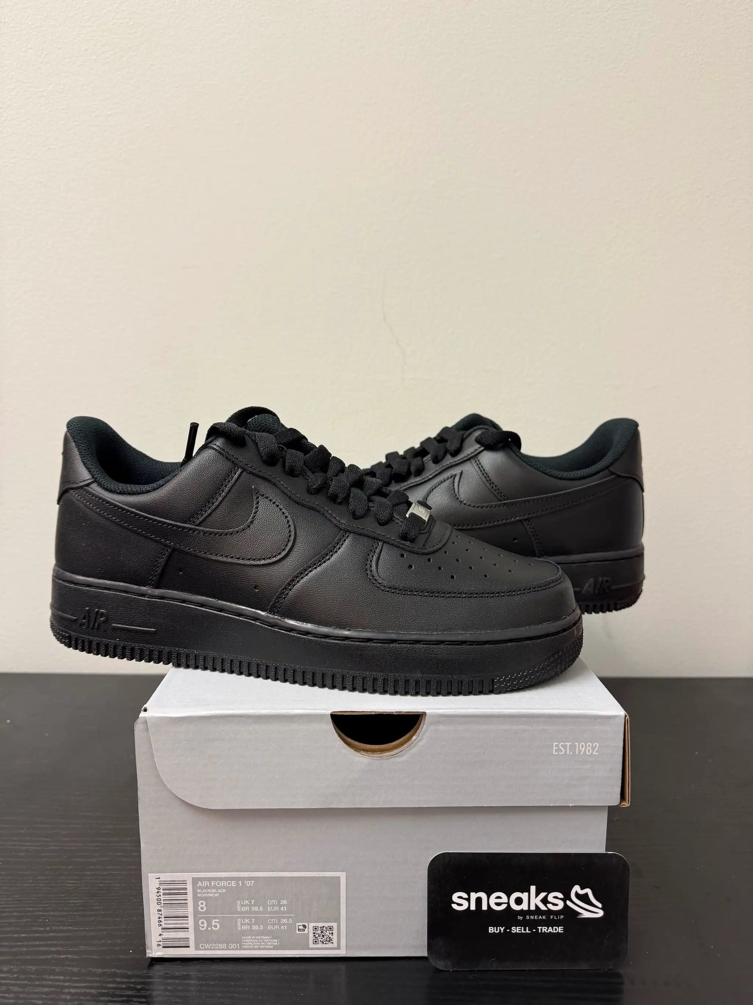 New Nike Air Force 1 Low &