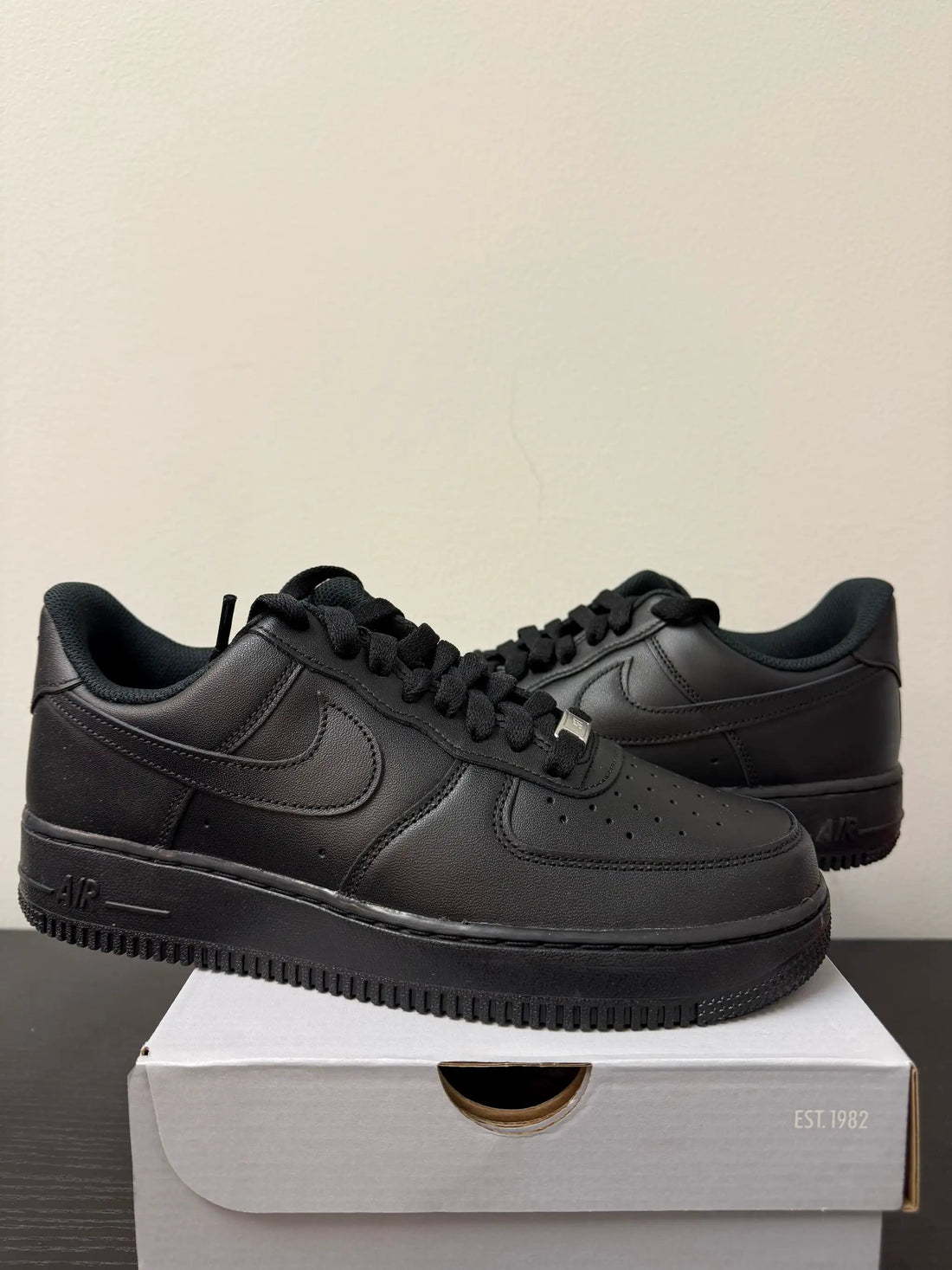 New Nike Air Force 1 Low &