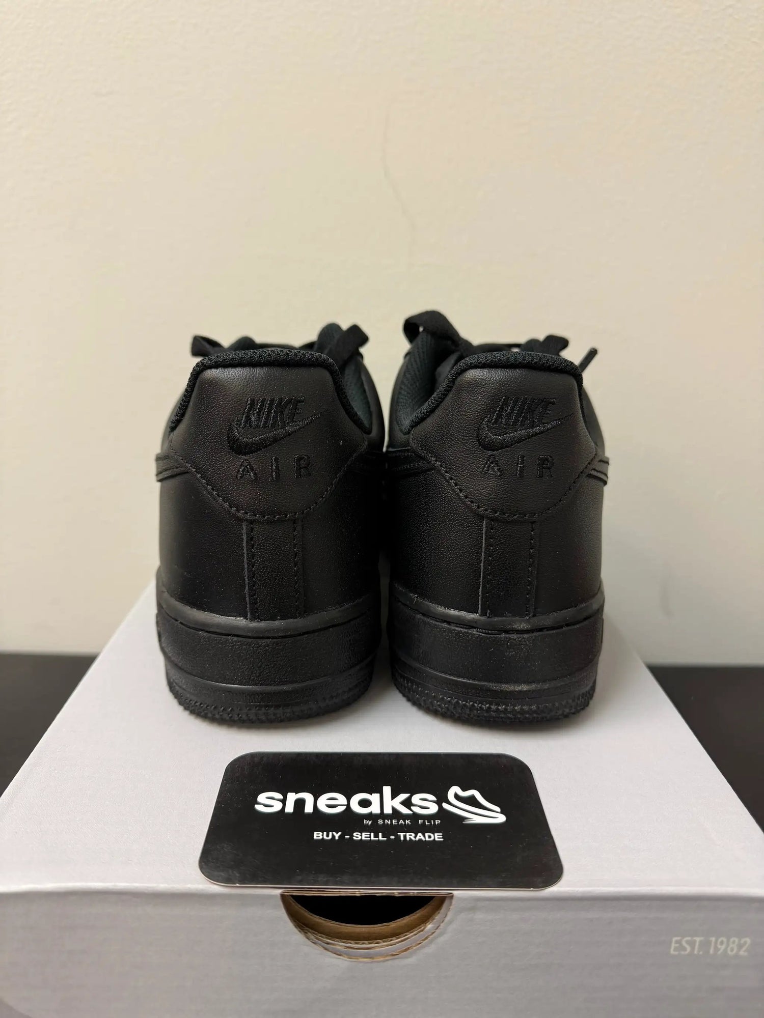 New Nike Air Force 1 Low &