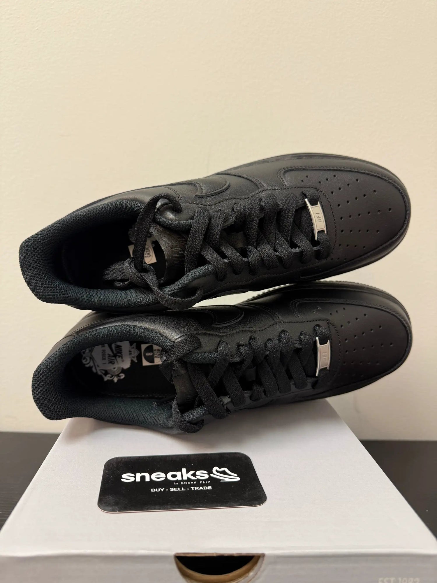 New Nike Air Force 1 Low &
