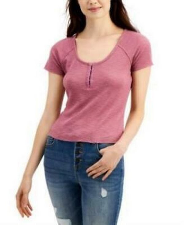 Freshman Juniors Textured Hook &amp; Eye Henley Top