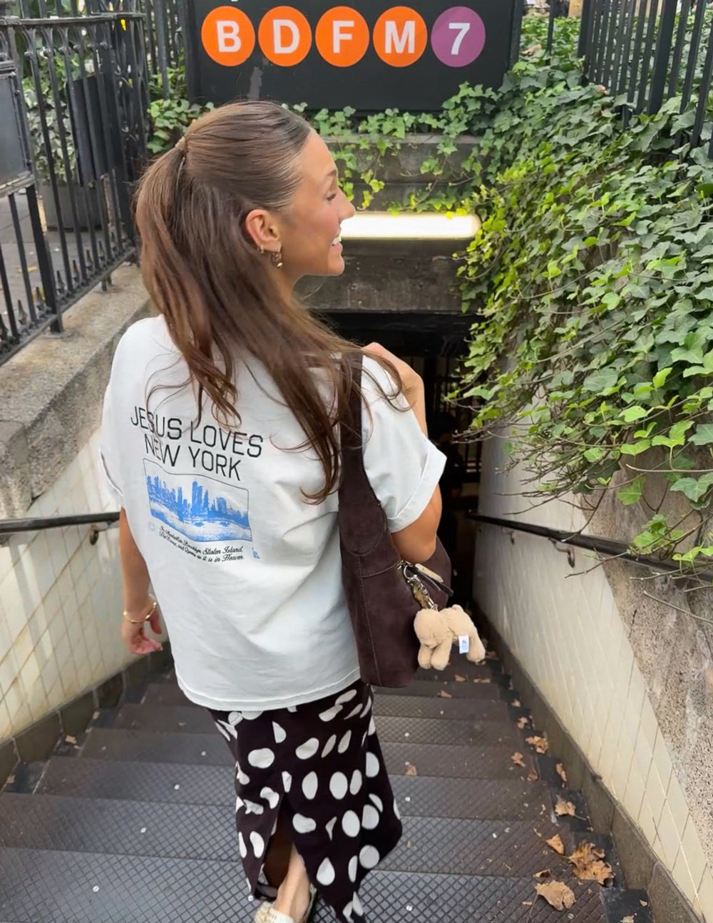 Jesus Loves New York Heavyweight Tee