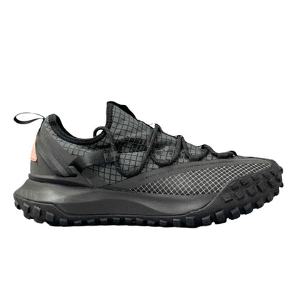 Nike ACG Mountain Fly Low &