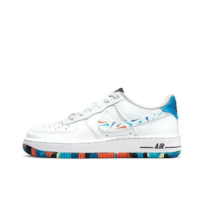 Nike Air Force 1 &