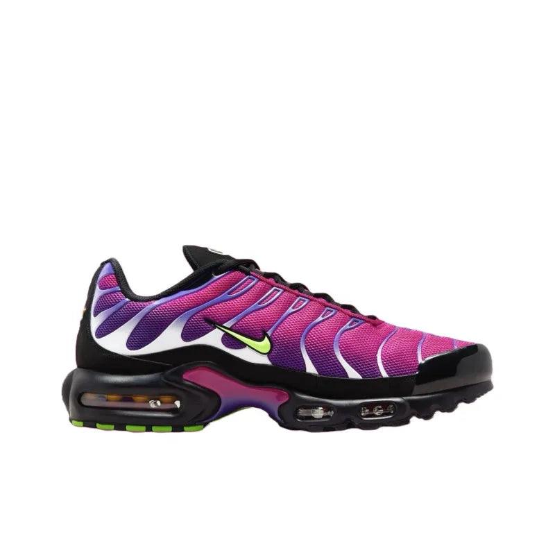 Nike Air Max Plus &