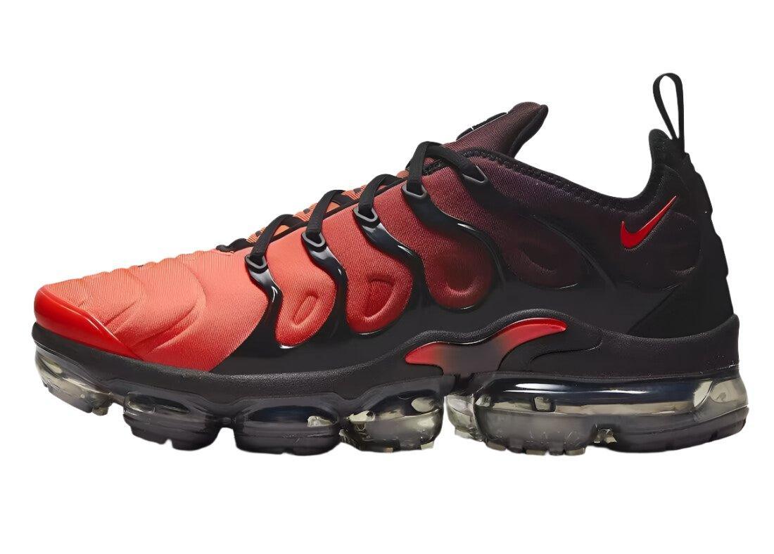 Nike Air VaporMax Plus &