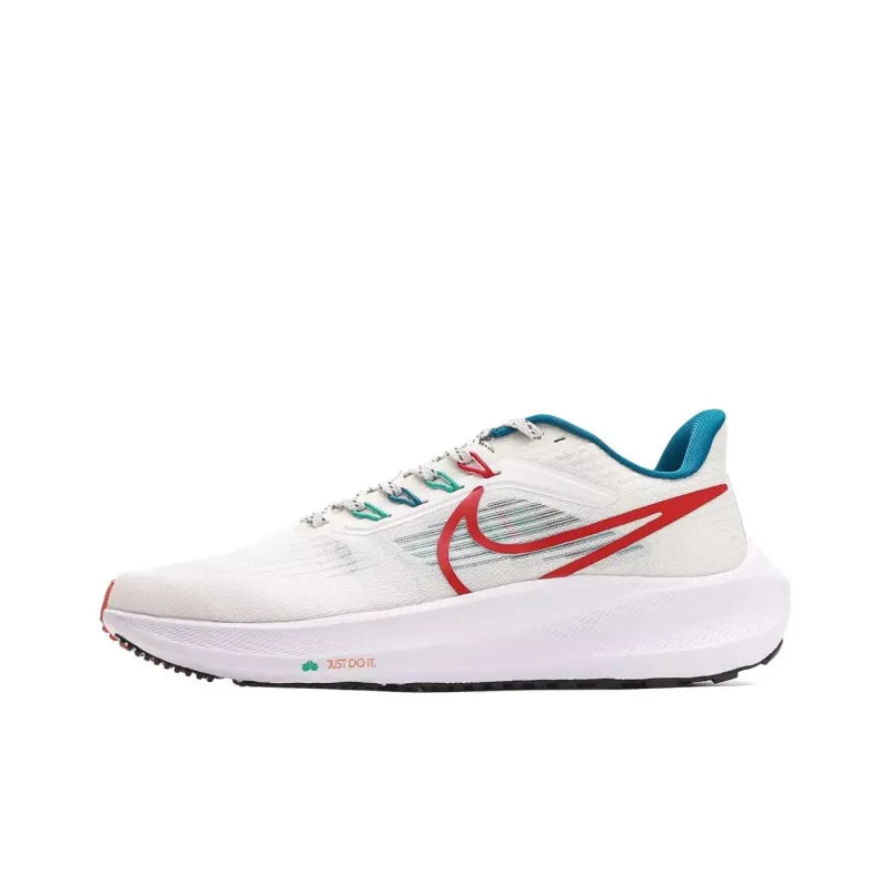 Nike Air Zoom Pegasus 39 &