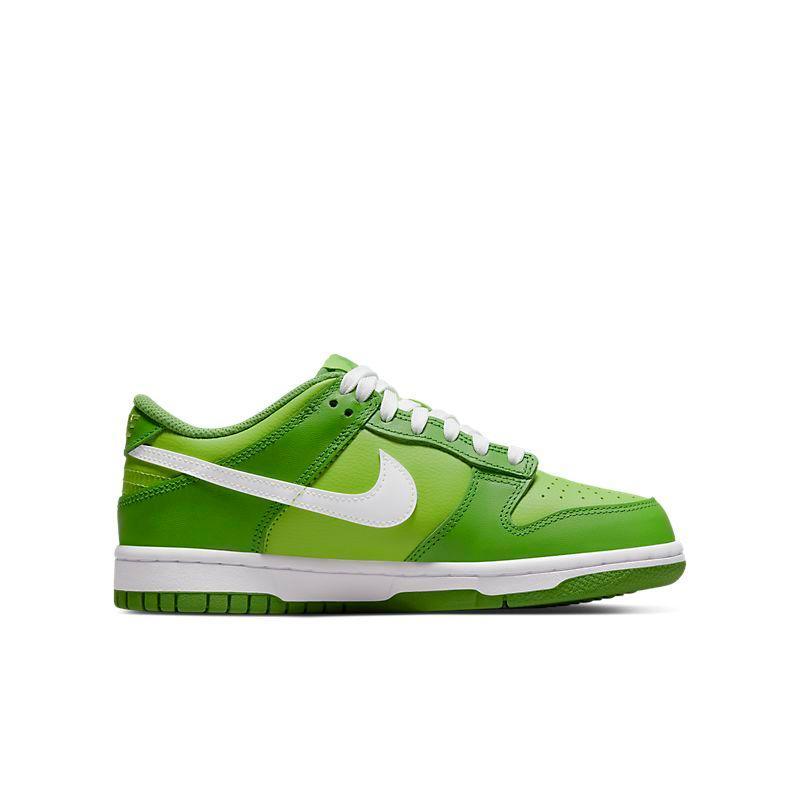Nike Dunk Low &