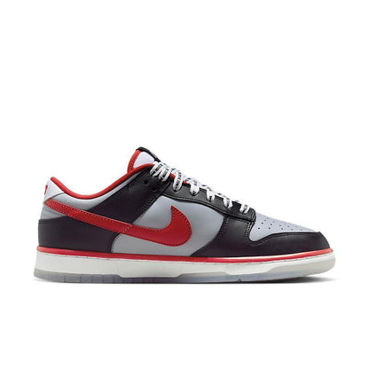 Nike Dunk Low &