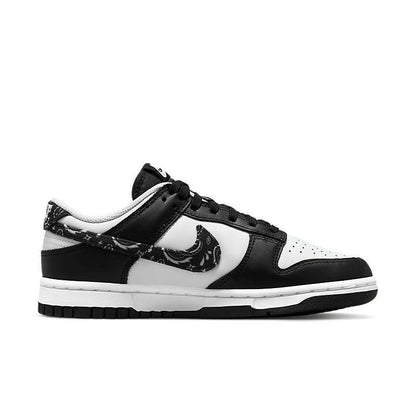 Nike Dunk Low &