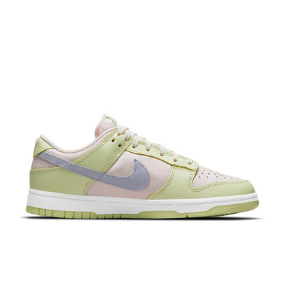 Nike Dunk Low &