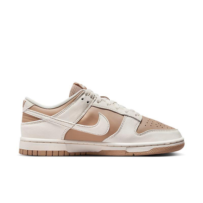 Nike Dunk Low &