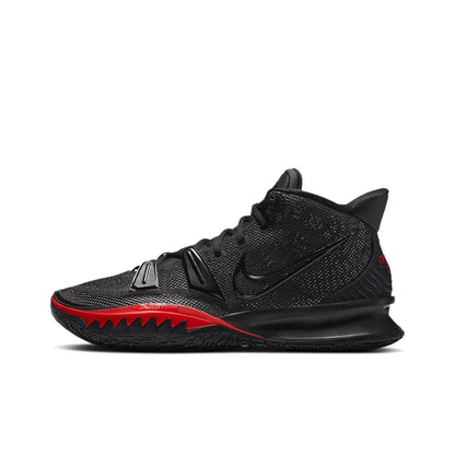 Nike Kyrie 7 &