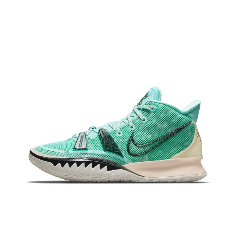 Nike Kyrie 7 &