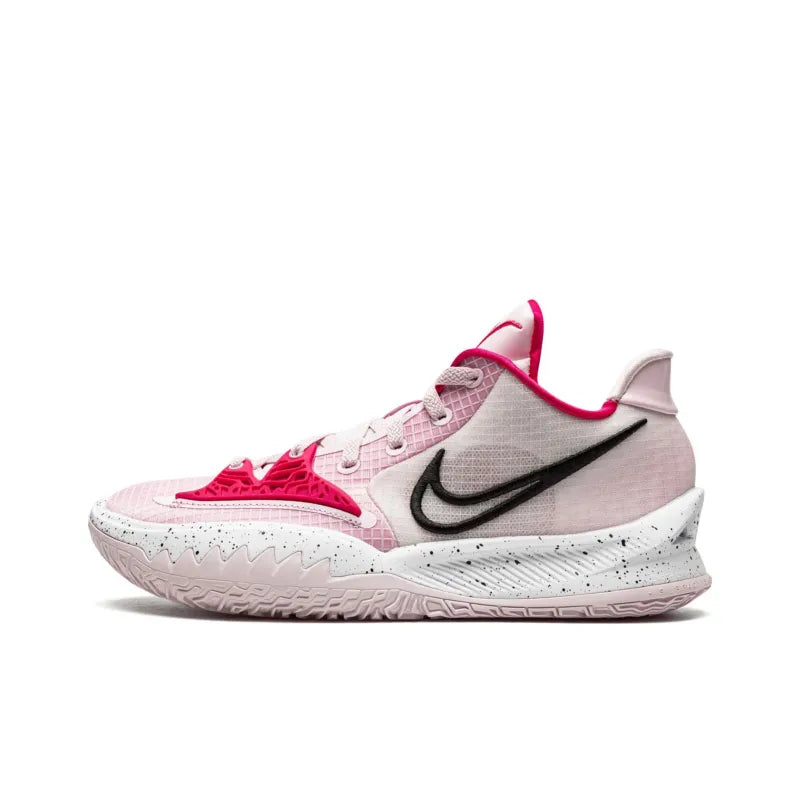 Nike Kyrie Low 4 &