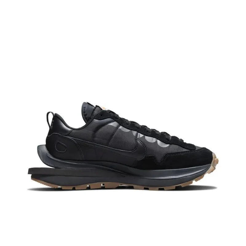 Nike Vaporwaffle Sacai &