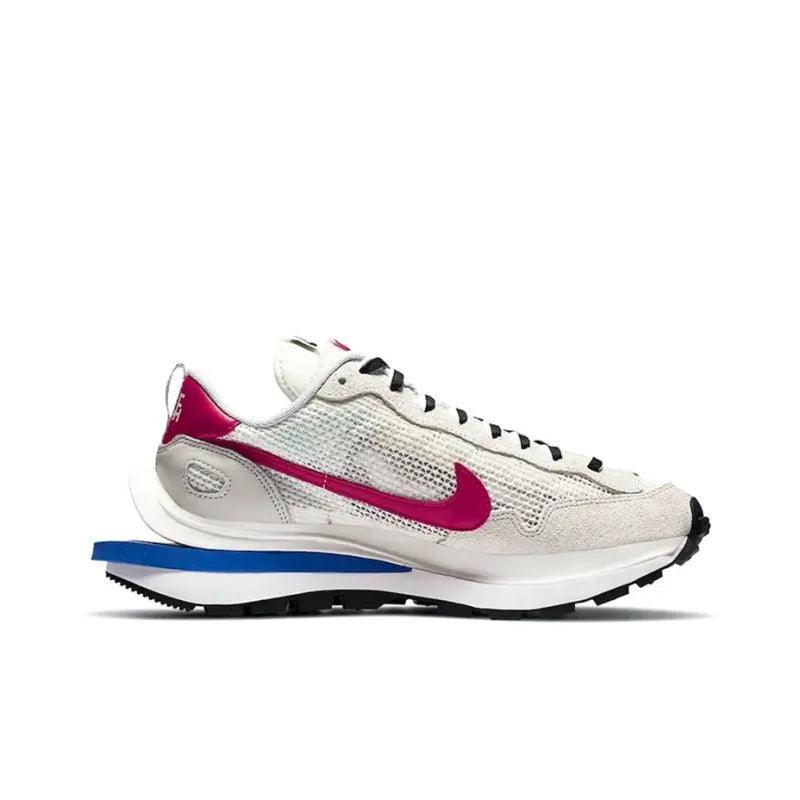 Nike Vaporwaffle Sacai &