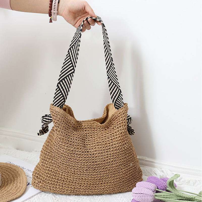 Dunkelblaue Strohtasche, handgefertigte Umhängetasche, gewebte Tasche, Damentasche, Urlaub, Strandtasche