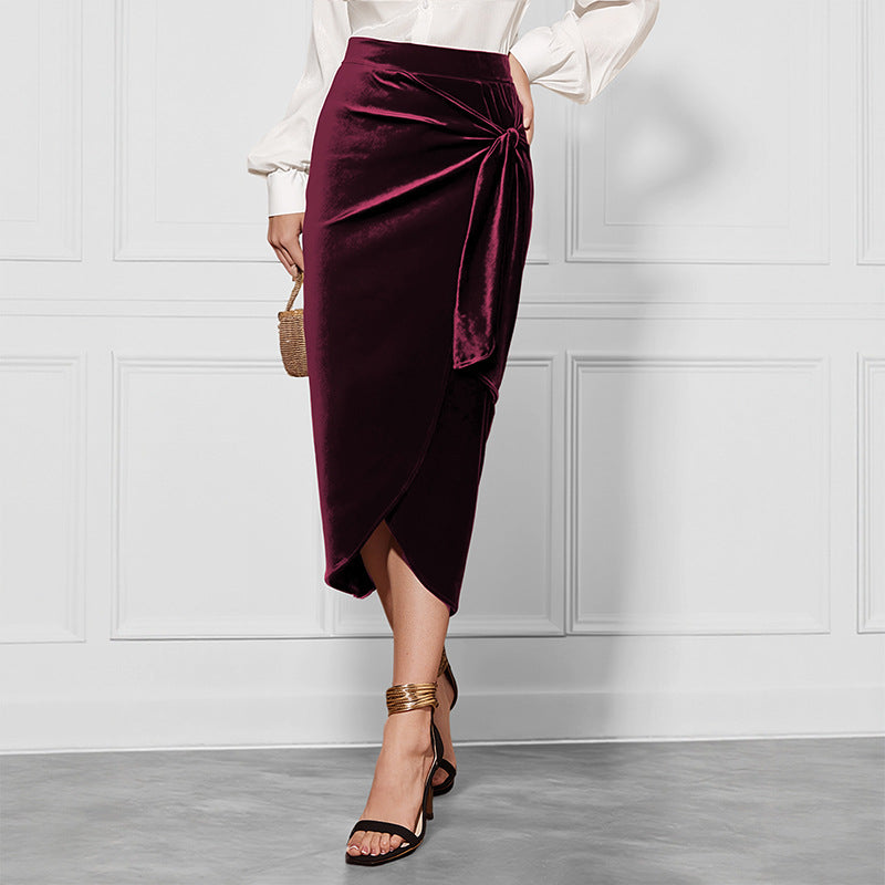 Einfarbiges gedrehtes Rock-Büro-Herbst-Winter-Kleid aus Samt mit Schlitz