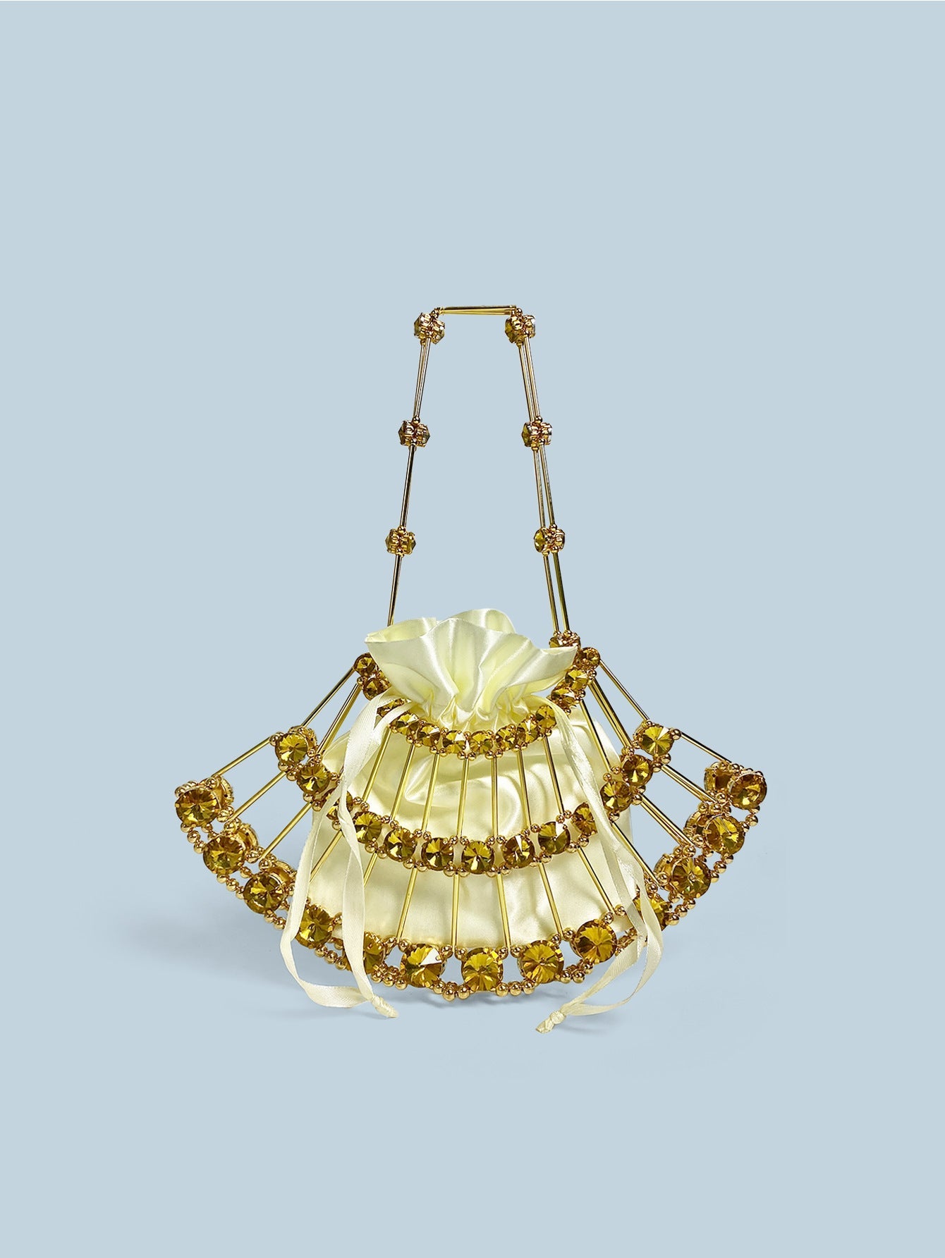 Gold Diamond Decorations Metal Woven Hollowed Women Mini Hand Handle Cocktail Bag