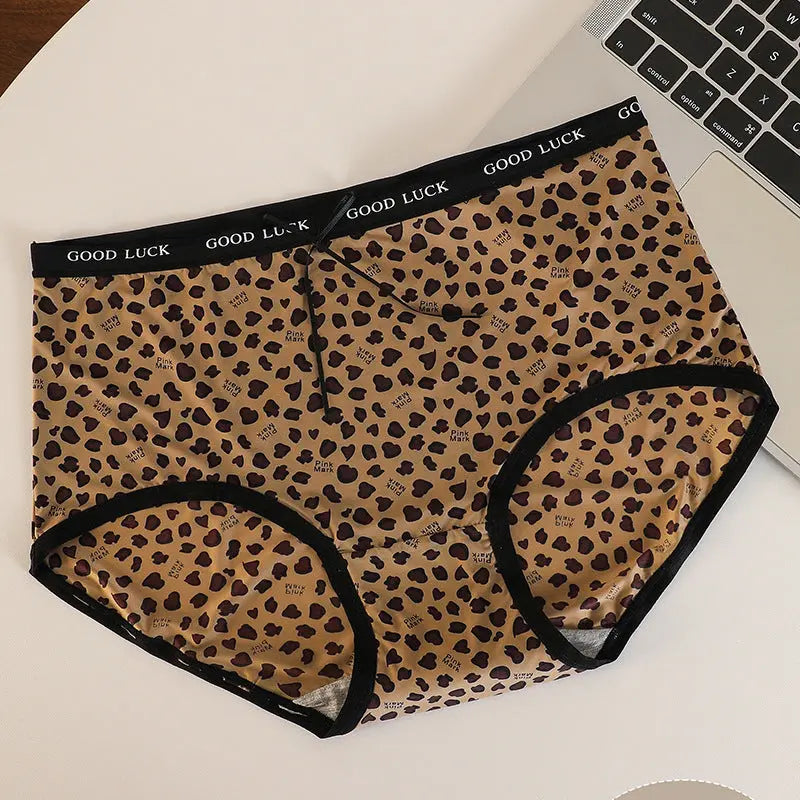 Ice Silk Seamless Underwear for Women, Hot Leopard Print Ice Silk Silk Protein Antibacterial Crotch Women&
