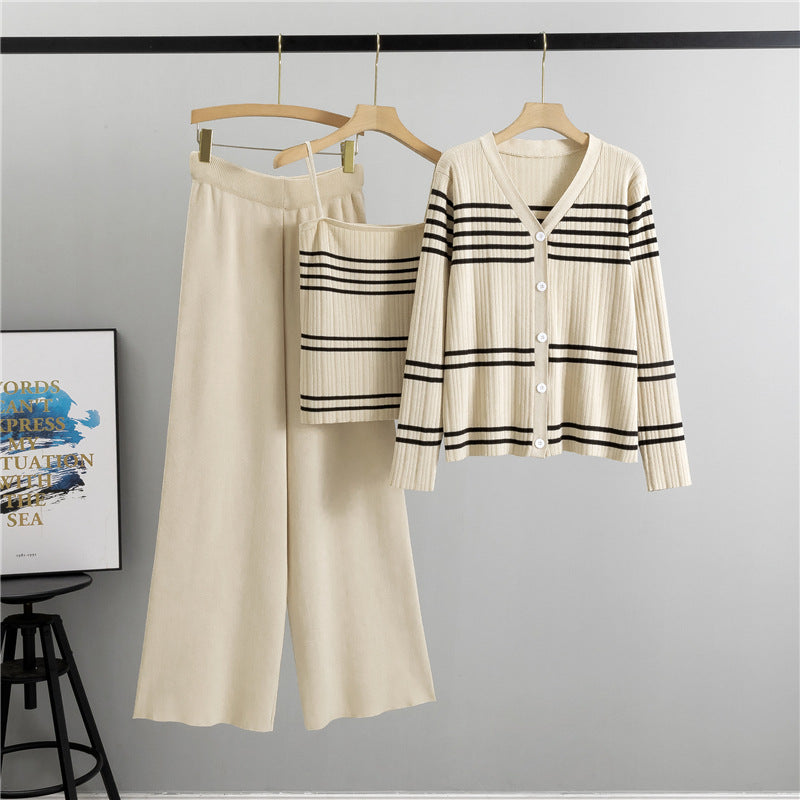 Gestreifter Spaghettiträger-Cardigan Dreiteiliges Set Modisch Temperamentvoll All-Match Strick Zweiteilige Sets Damen Herbst Winter