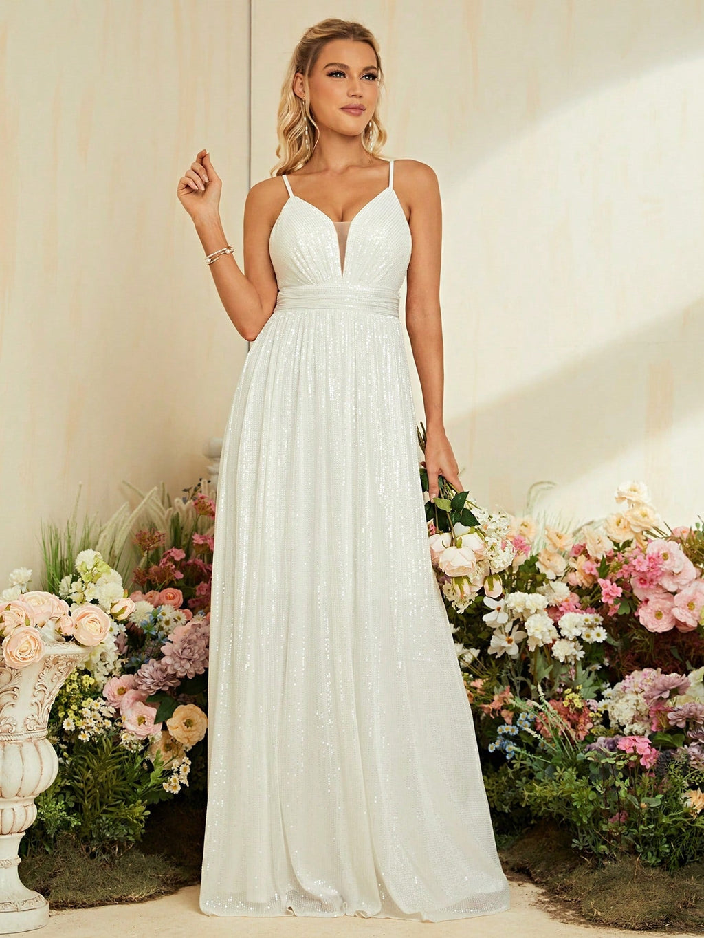 Weißes Ballkleid mit Hosenträgern, Strandkleid, Kirchenhochzeitskleid, schlichtes, elegantes Kleid, schmal geschnitten für schlanke Frauen