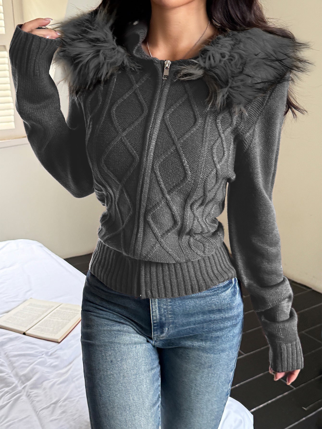 Lässiger Plüsch-Langarm-Cardigan Pullover Damenbekleidung Herbst Winter