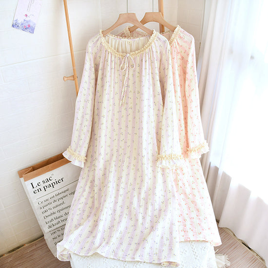 Frühling und Sommer Langarm Rundhals Spitze Süßes Maxikleid Damen Dünnes Baumwolle Lockeres Oberbekleidung Kleines Blumenmuster Hauskleid