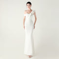 Rüschenbesetztes One-Shoulder-Abendkleid mit schweren Industriekugeln, schmal geschnitten, aus Satin, im Meerjungfrauen-Stil, für Hochzeiten, rote Teppiche, Cocktails