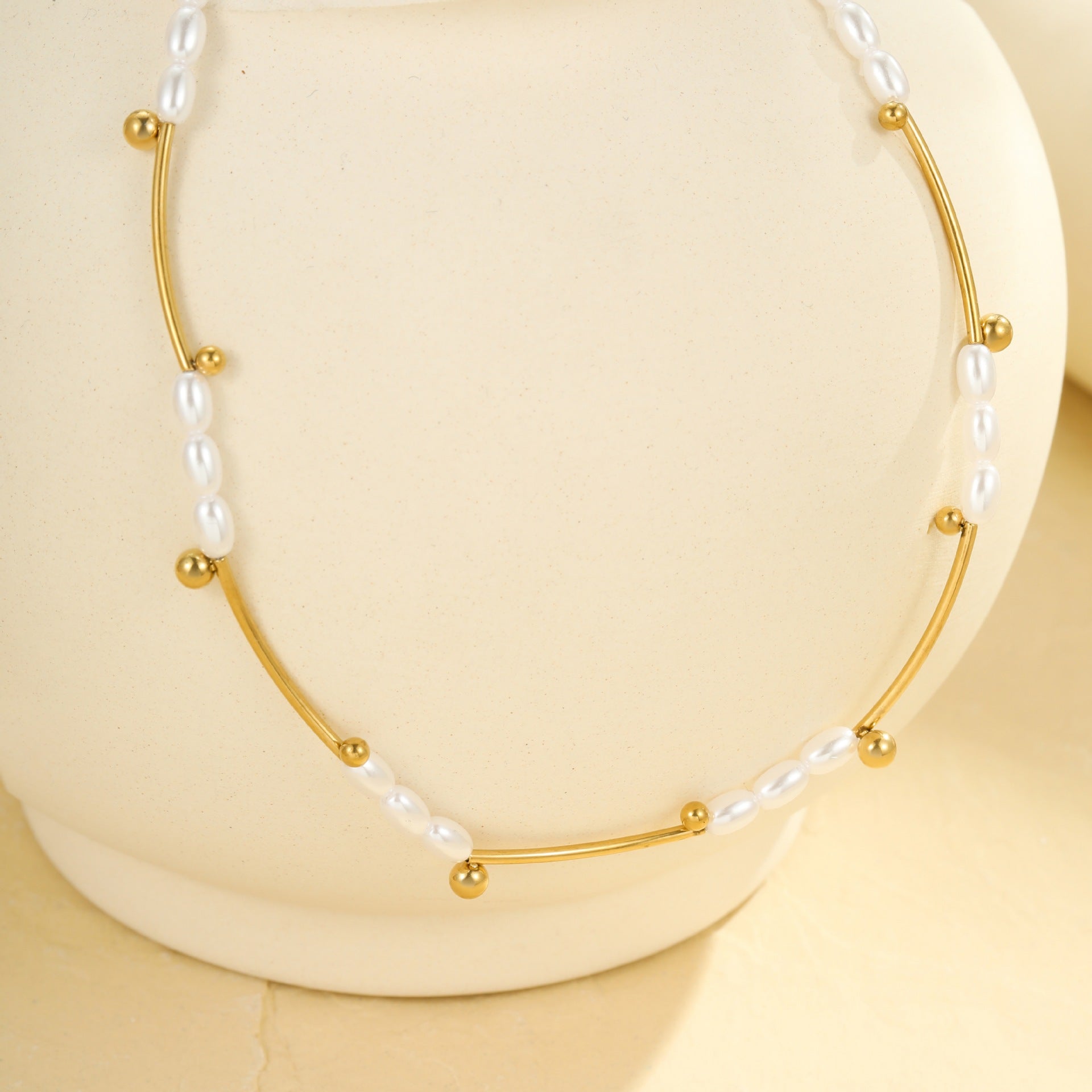 French Hepburn Advanced Baroque Imitation Pearl Necklace Batch Floral Tube Spacer Beads 18K Real Gold Stainless Steel Clavicle Chain