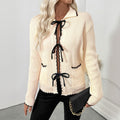 Süßer Chanel Schleife Schnürung Umlegekragen Zierleiste Kontrastfarbener Pullover Damen Cardigan