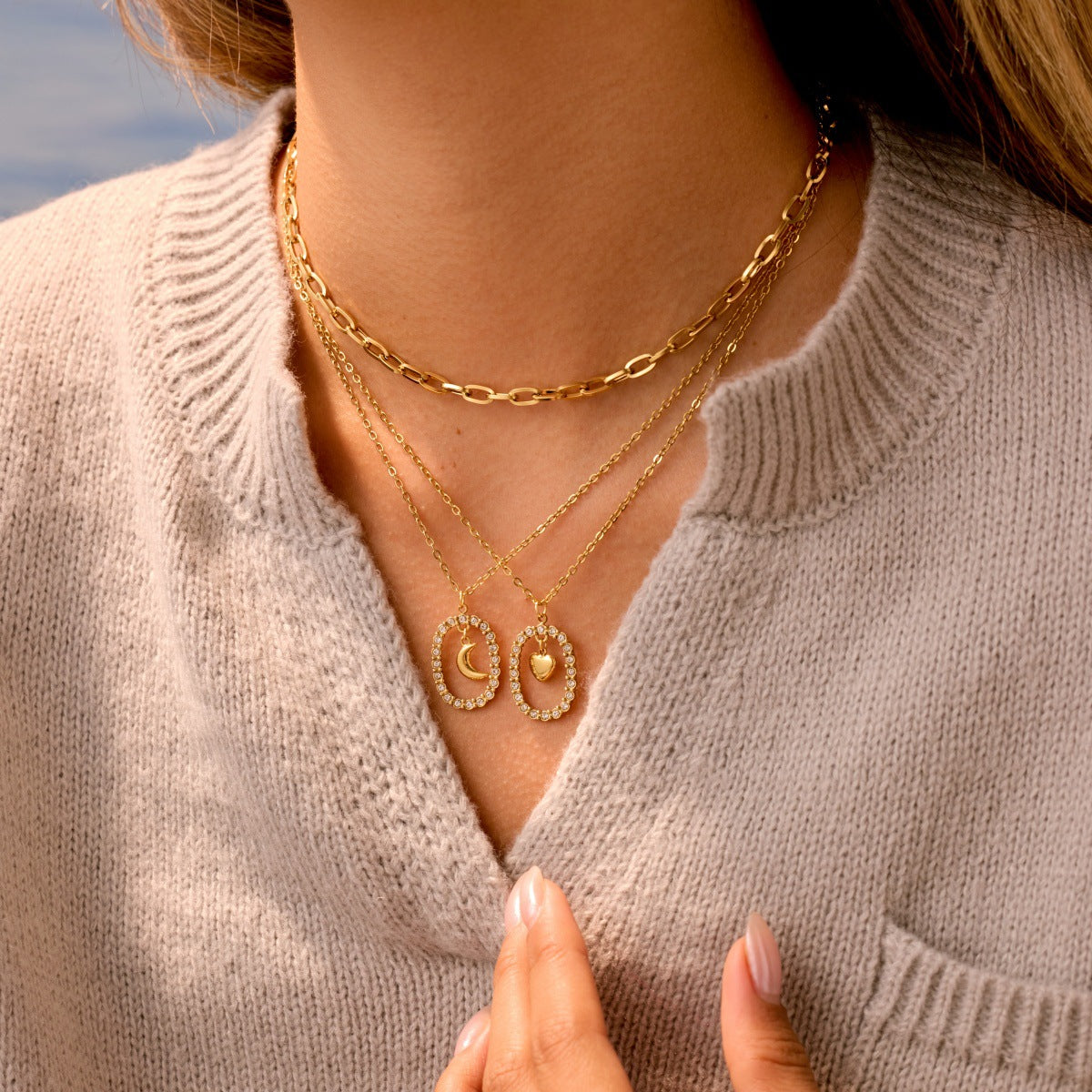 Cold Niche Design Embellished Chain Office Clavicle Chain Personality Necklace