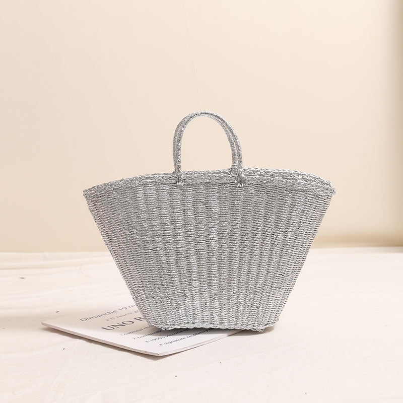 Silberne tragbare Strohgeflecht-Tasche Metallgefühl Große Kapazität Handtragetasche Damen Strandurlaub Strandtasche
