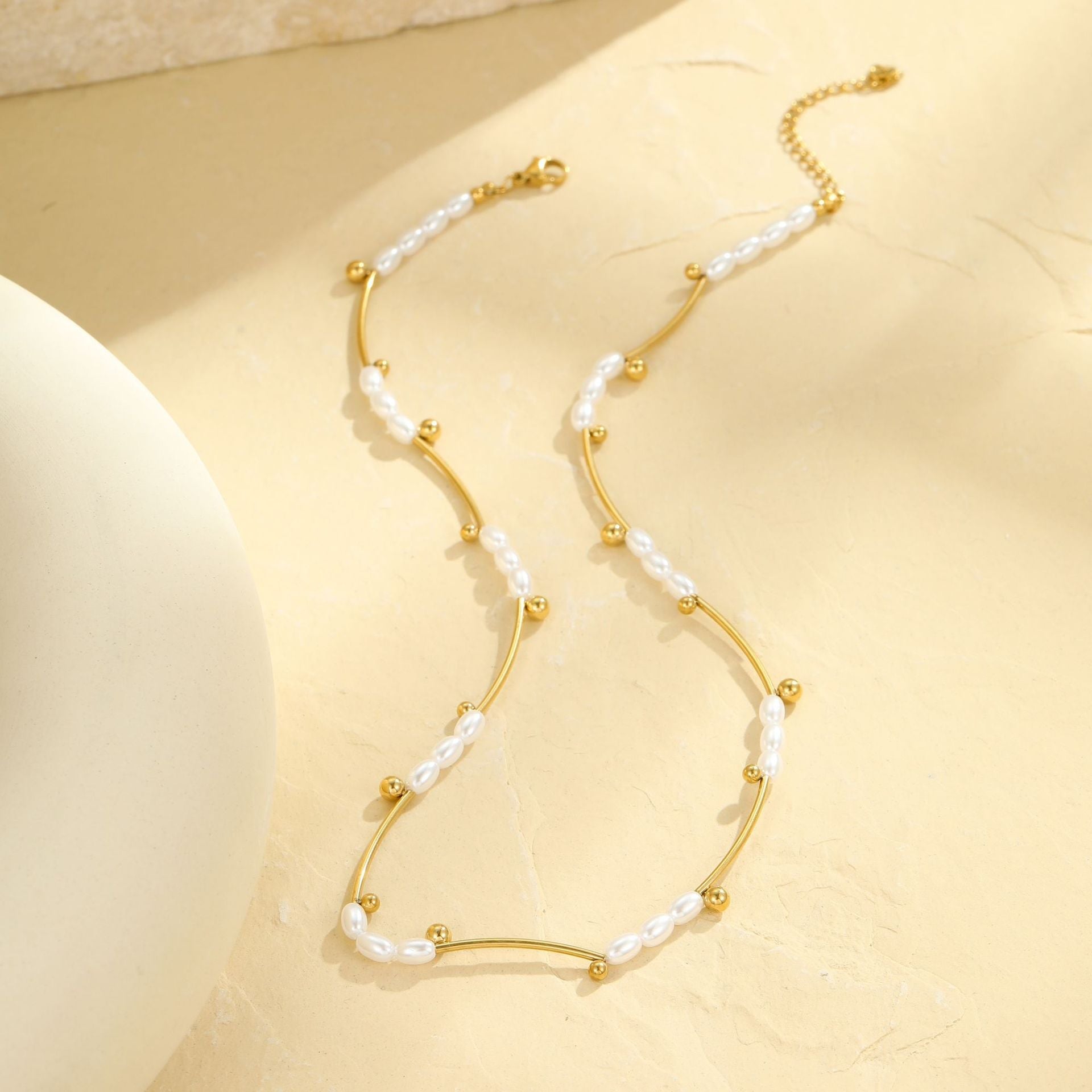 French Hepburn Advanced Baroque Imitation Pearl Necklace Batch Floral Tube Spacer Beads 18K Real Gold Stainless Steel Clavicle Chain