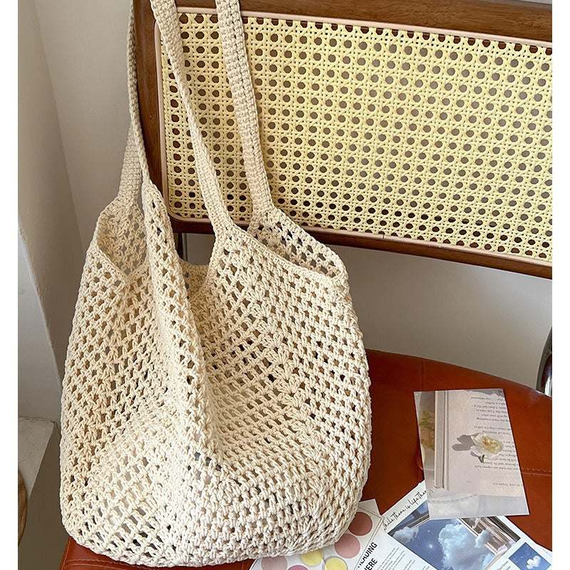 Freizeittasche mit großer Kapazität aus Baumwollfaden gewebt Hohl ausgestanzte Strohtasche Umhängetasche für die Freizeit Urlaub Strandtasche Damentasche