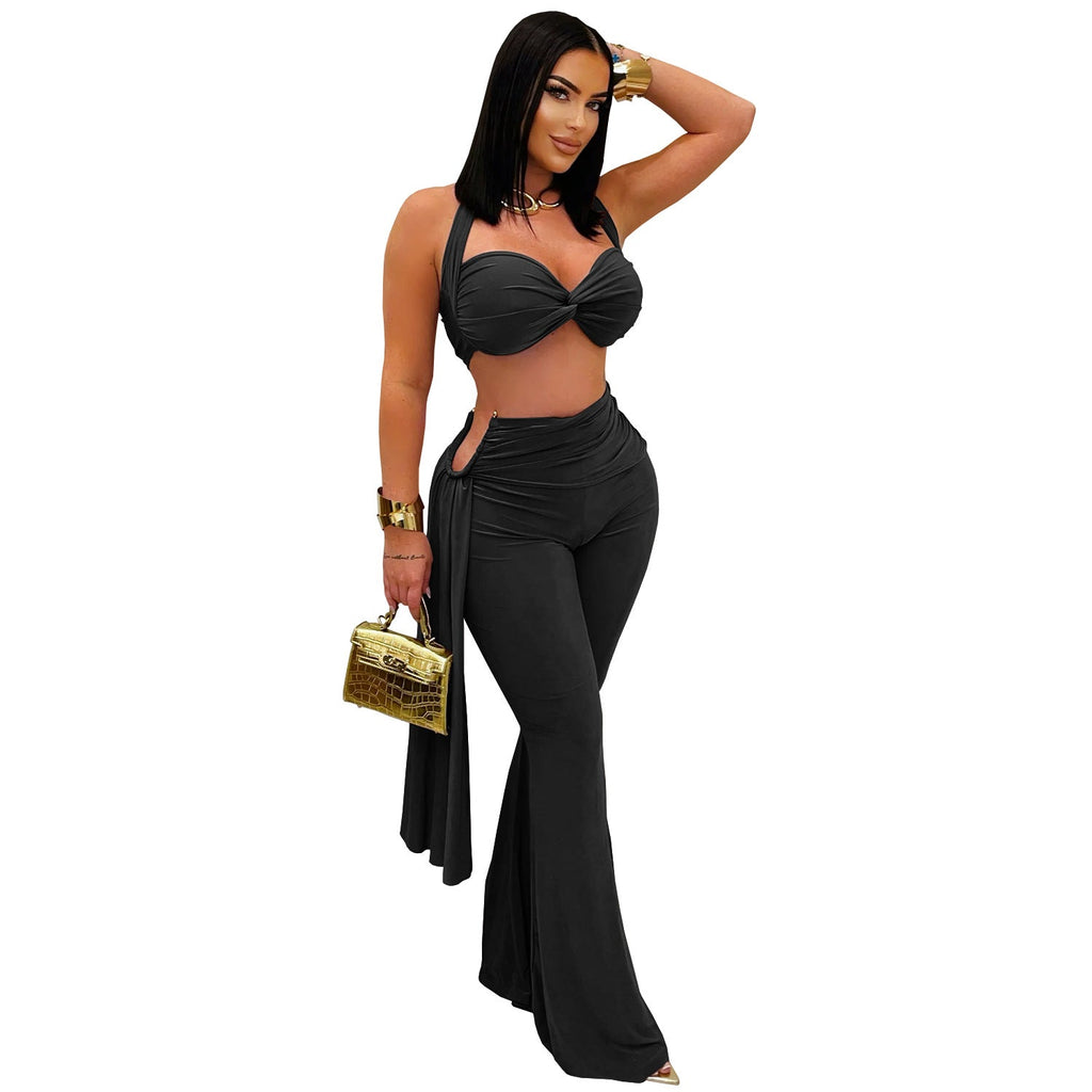 Damen tragen sexy Sommer Bandeau-Oberteil mit Hosen-Set