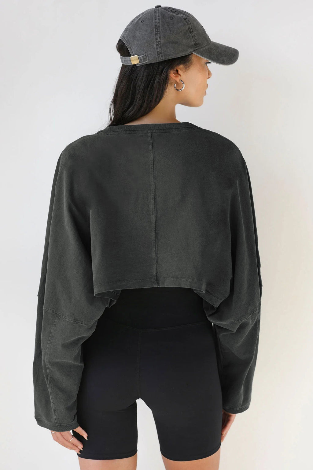 Beliebte Rundhals-Sweatshirt Damen Kleidung Kurze Sport Unterwäsche T-Shirt Strickwaren Langarm Oberteil
