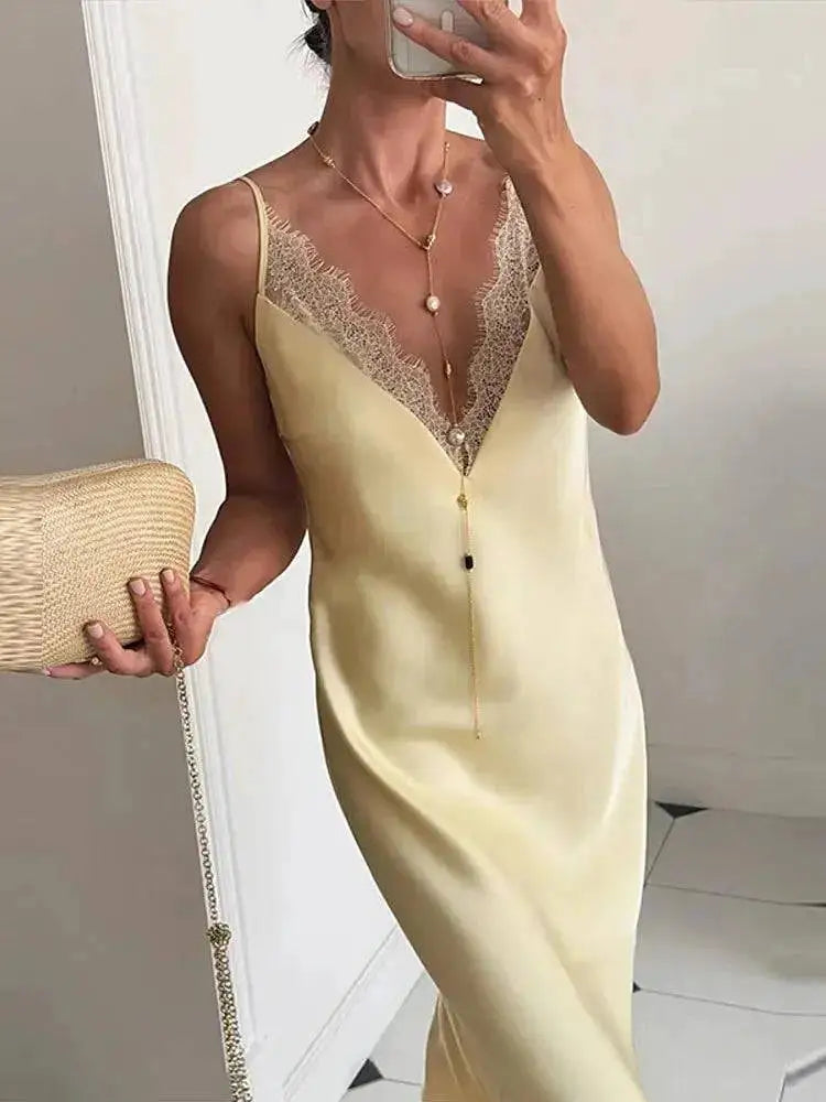 Elegant Lace Satin Spliced Women&
