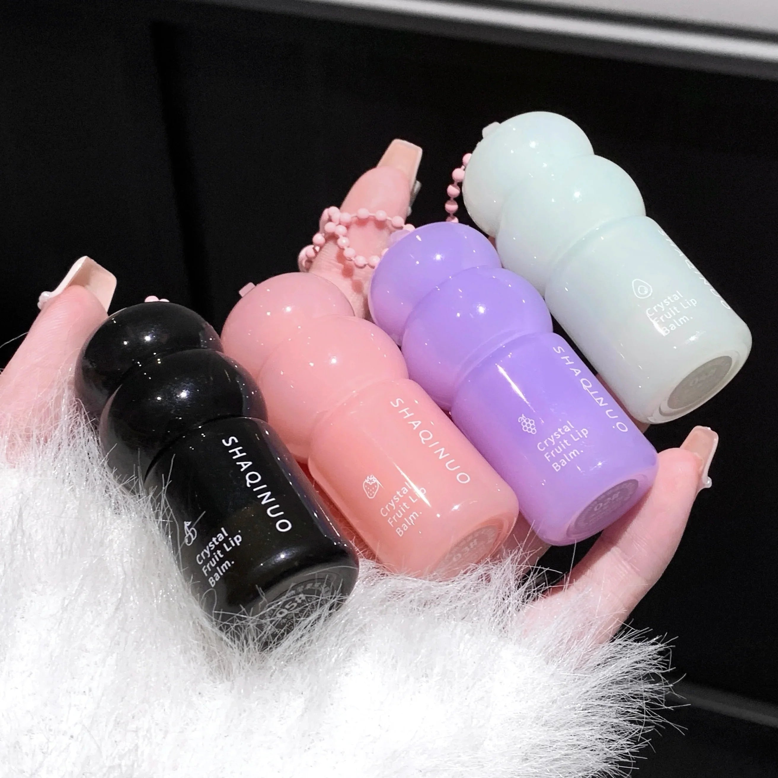 Hydrating Fruit Lip Balm Pendant, Tinted Moisturizing Lip Care for Fall &amp; Winter, Prevents Dry Cracking, Refreshing Fruit Flavor