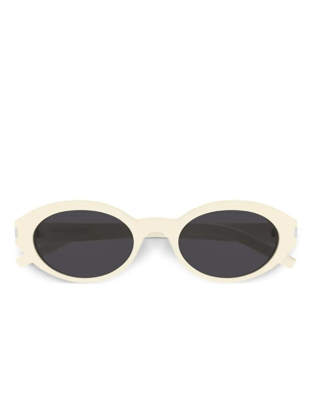 SAINT LAURENT Chic Women&