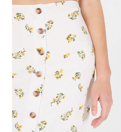 Polly &amp; Esther Juniors Button-Front Skirt ,Size Medium