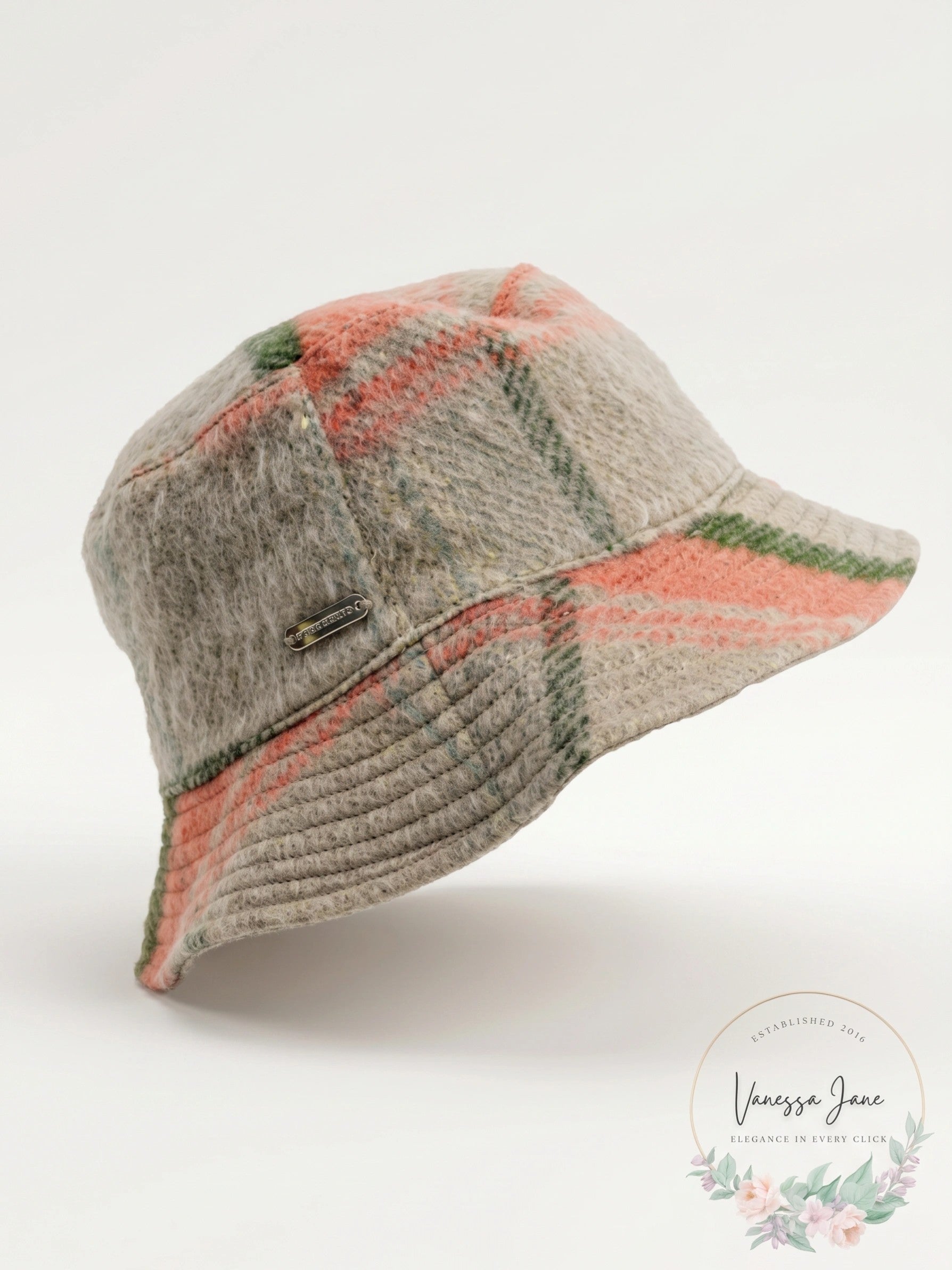 Steve Madden Logo Plate Brushed Bucket Hat