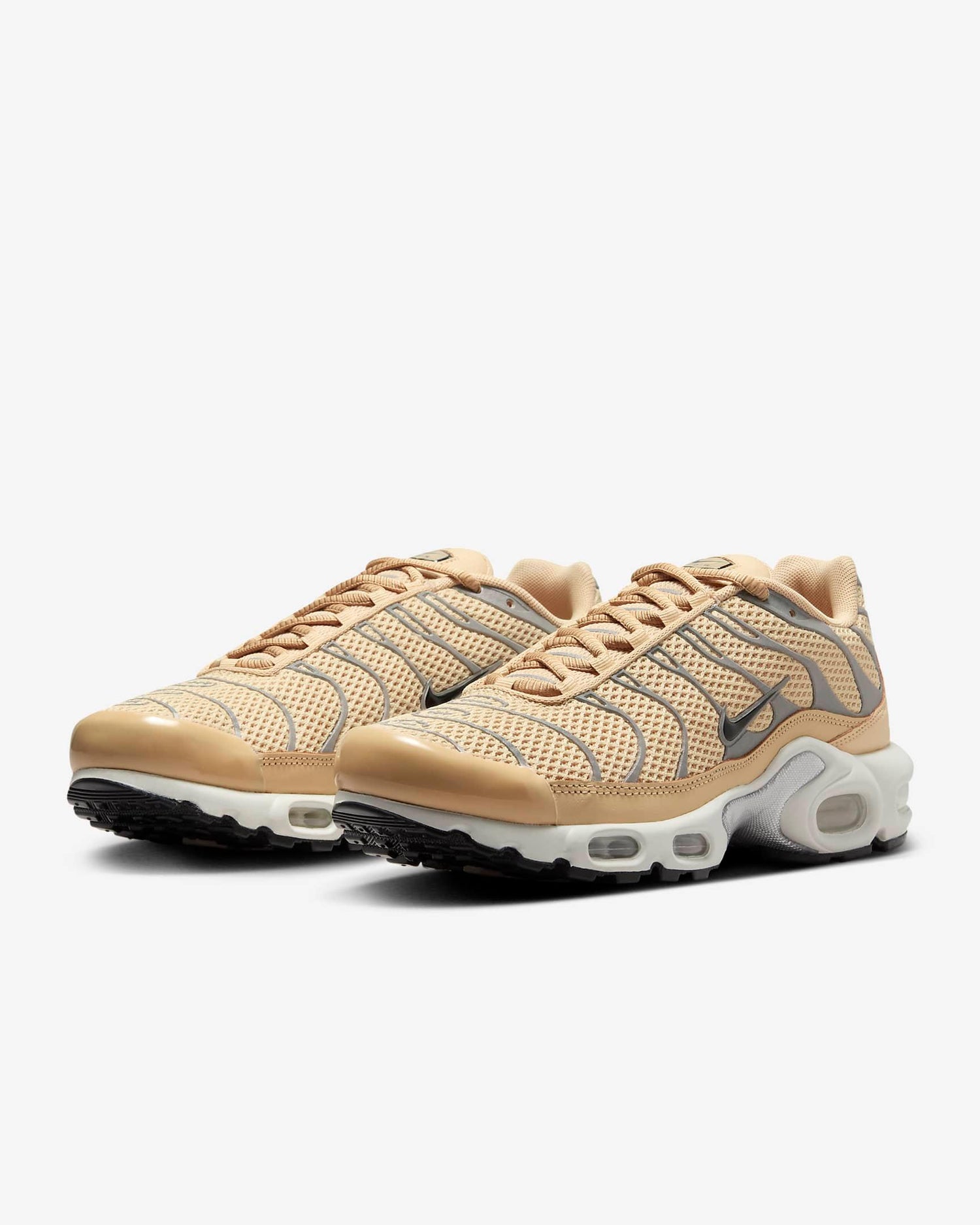 Nike Air Max Plus &