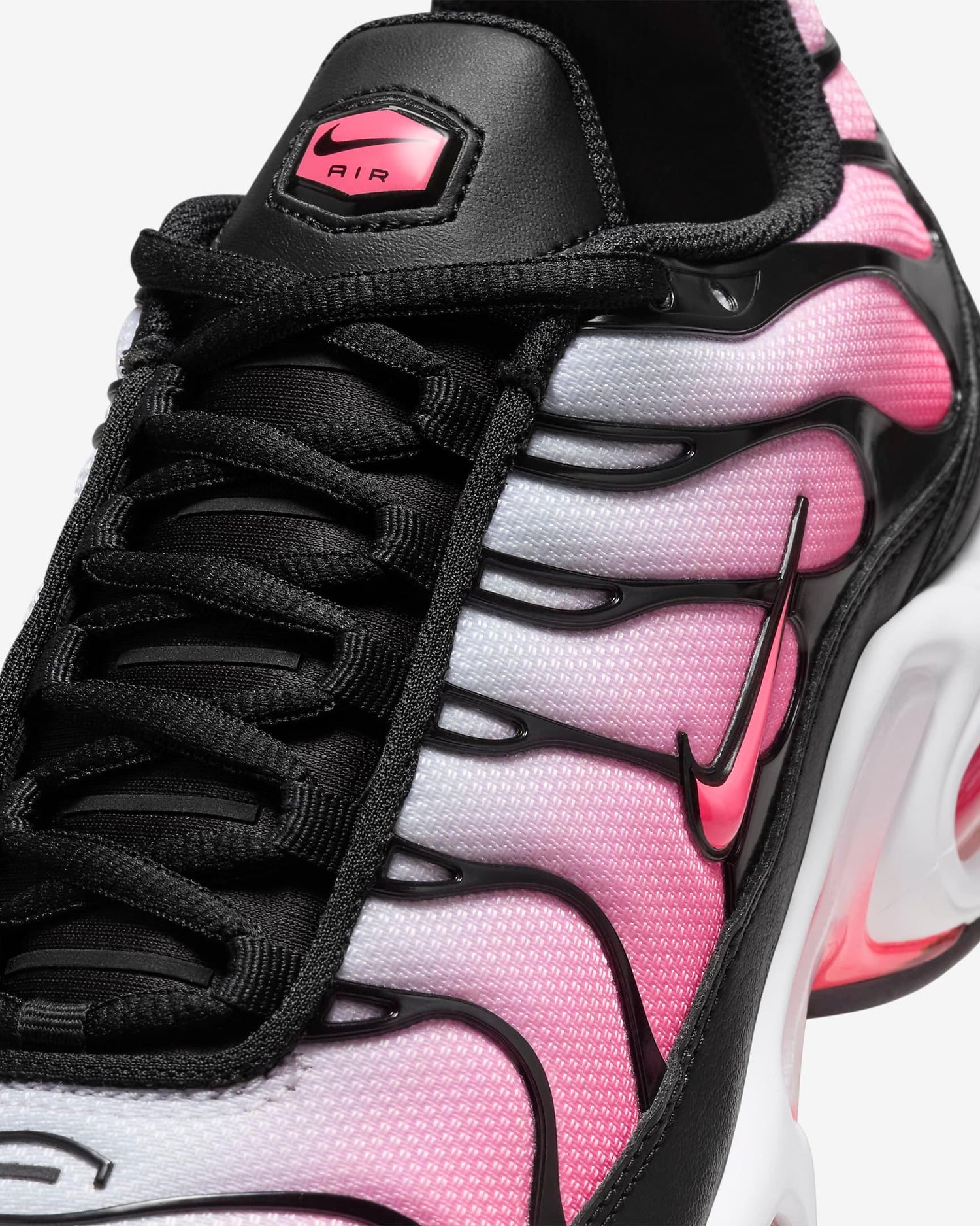 Nike Air Max Plus &