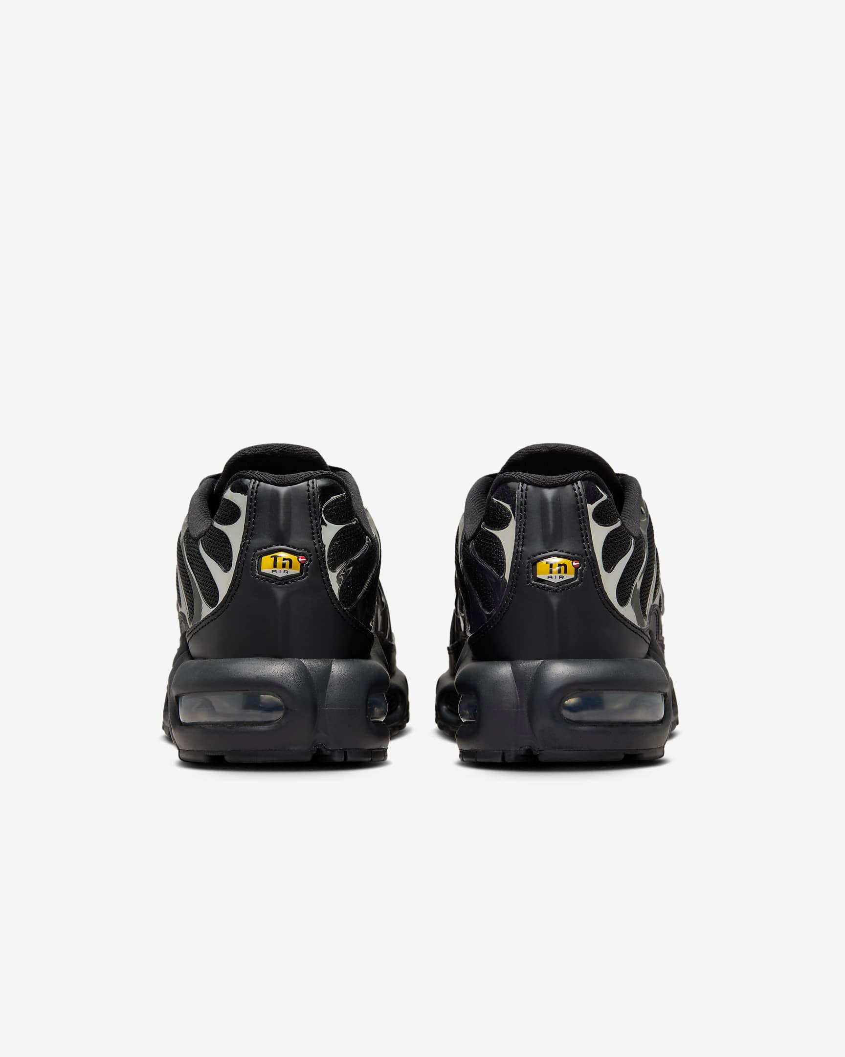 Nike Air Max Plus SE &