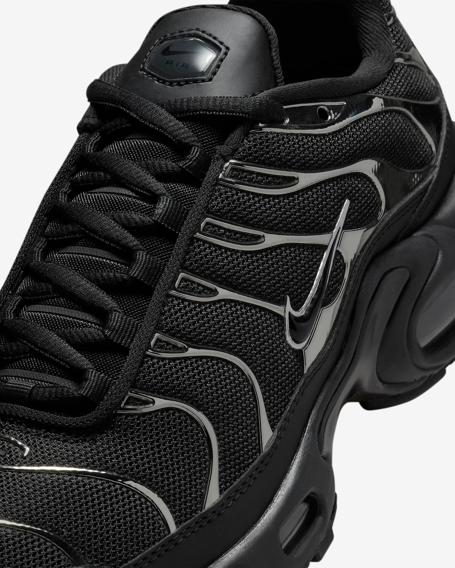 Nike Air Max Plus SE &