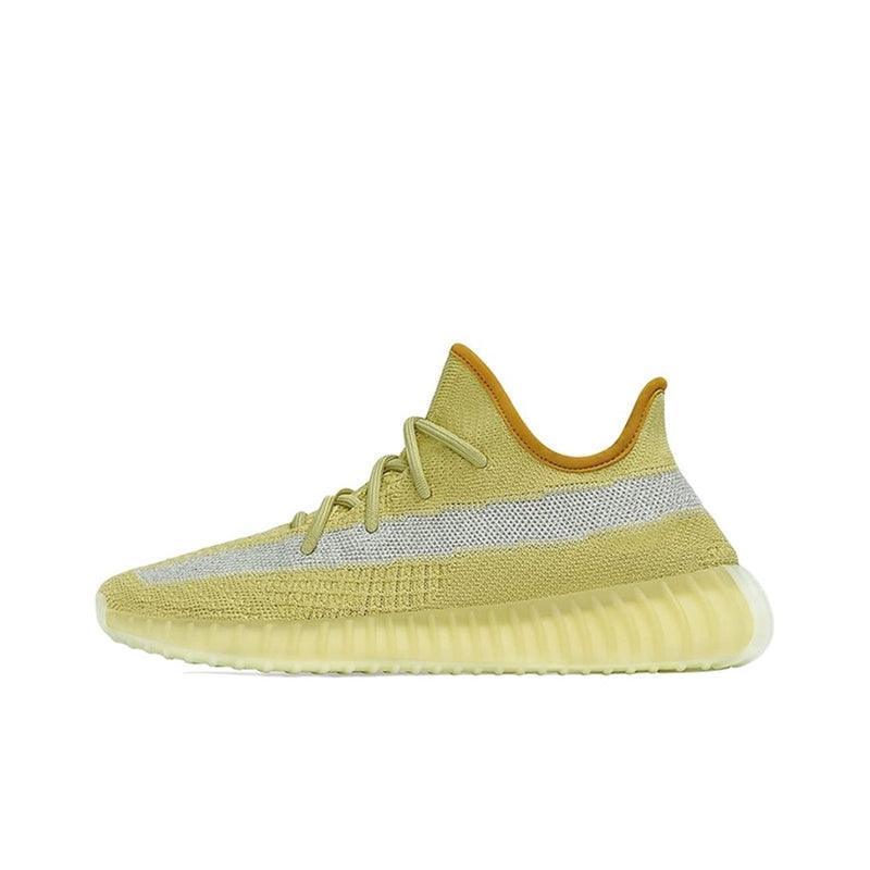 Yeezy Boost 350 V2 &