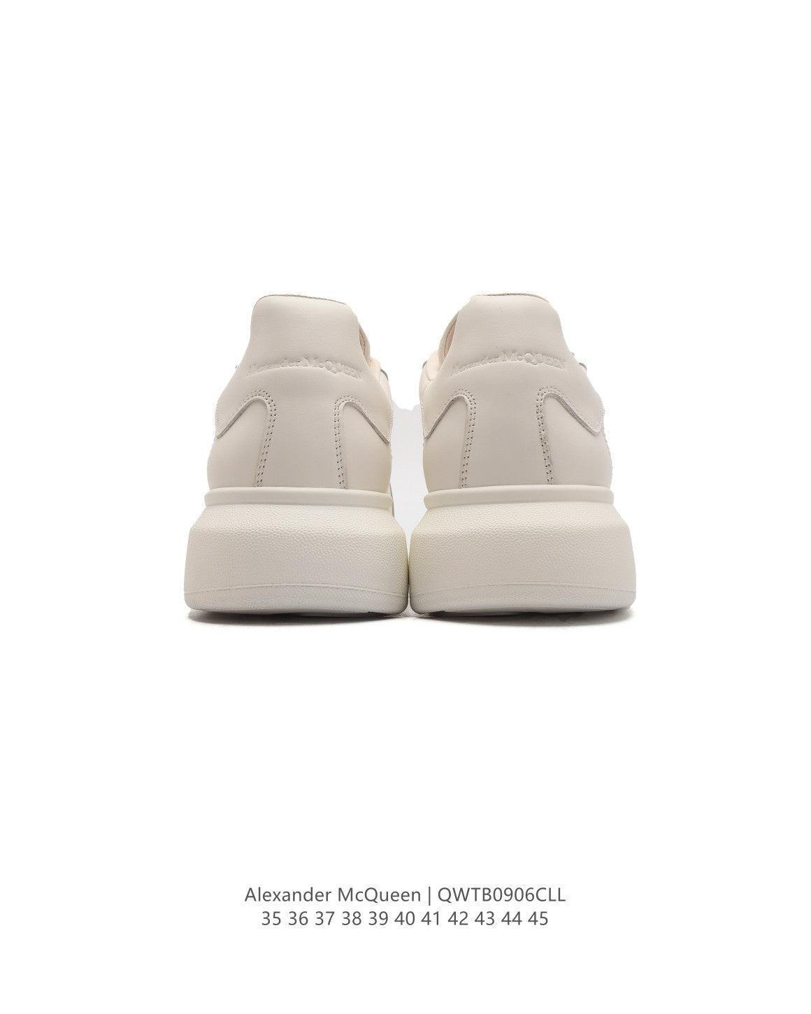 Alexander McQueen &